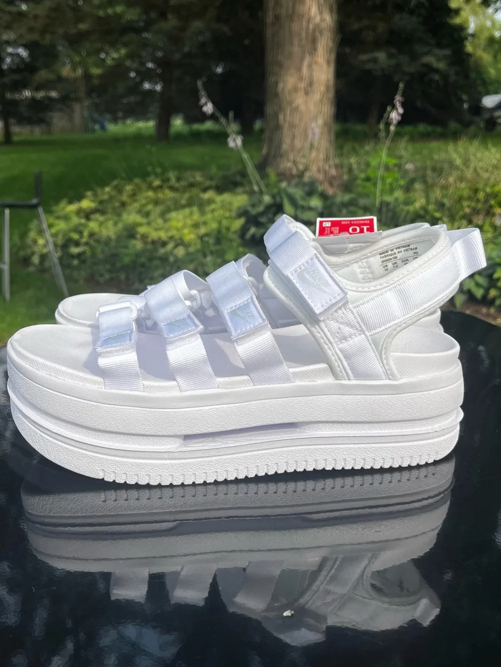 Nike Icon Classic Platform White Strappy Sandals size 10